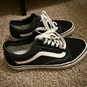 Vans Black & White Old Skool Low-Top Sneakers